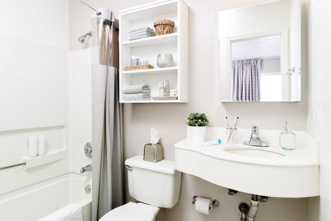 Intown Suites Extended Stay Virginia Beach Va מראה חיצוני תמונה